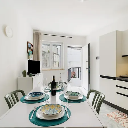 Kales In Holiday home *